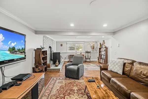$579,900 | 15 Skyline Drive, Rutland, MA 01543