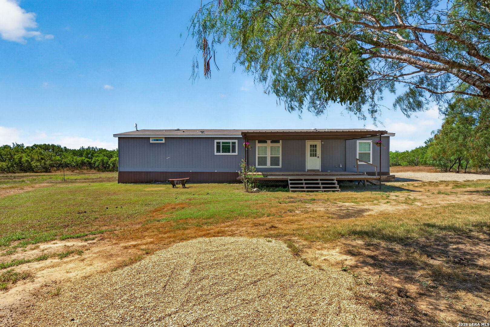 3660 Bluntzer Road Jourdanton, TX 78026 - Photo 28 of 37 Gallery Image 28