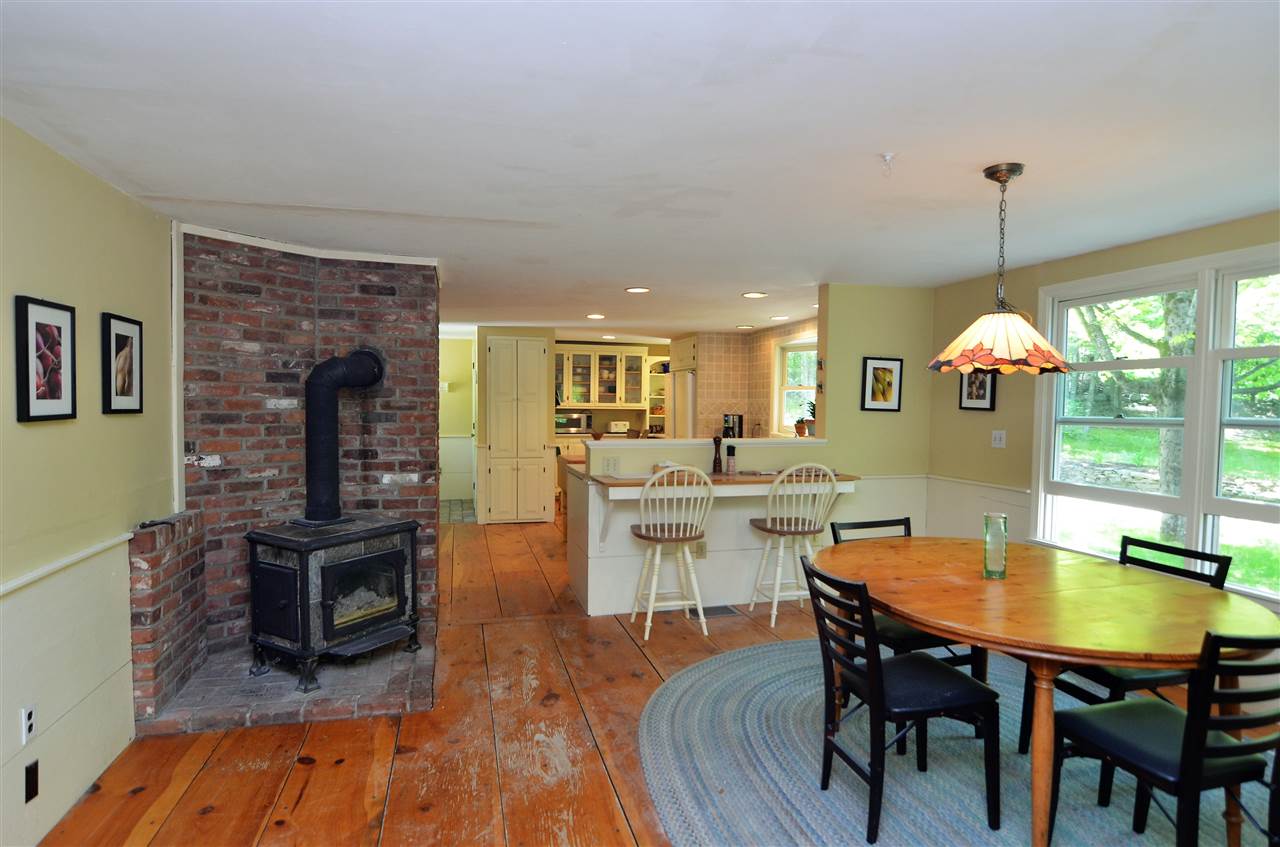 92 Galloping Hill Road Hopkinton, NH 03229 - Photo 7 of 33