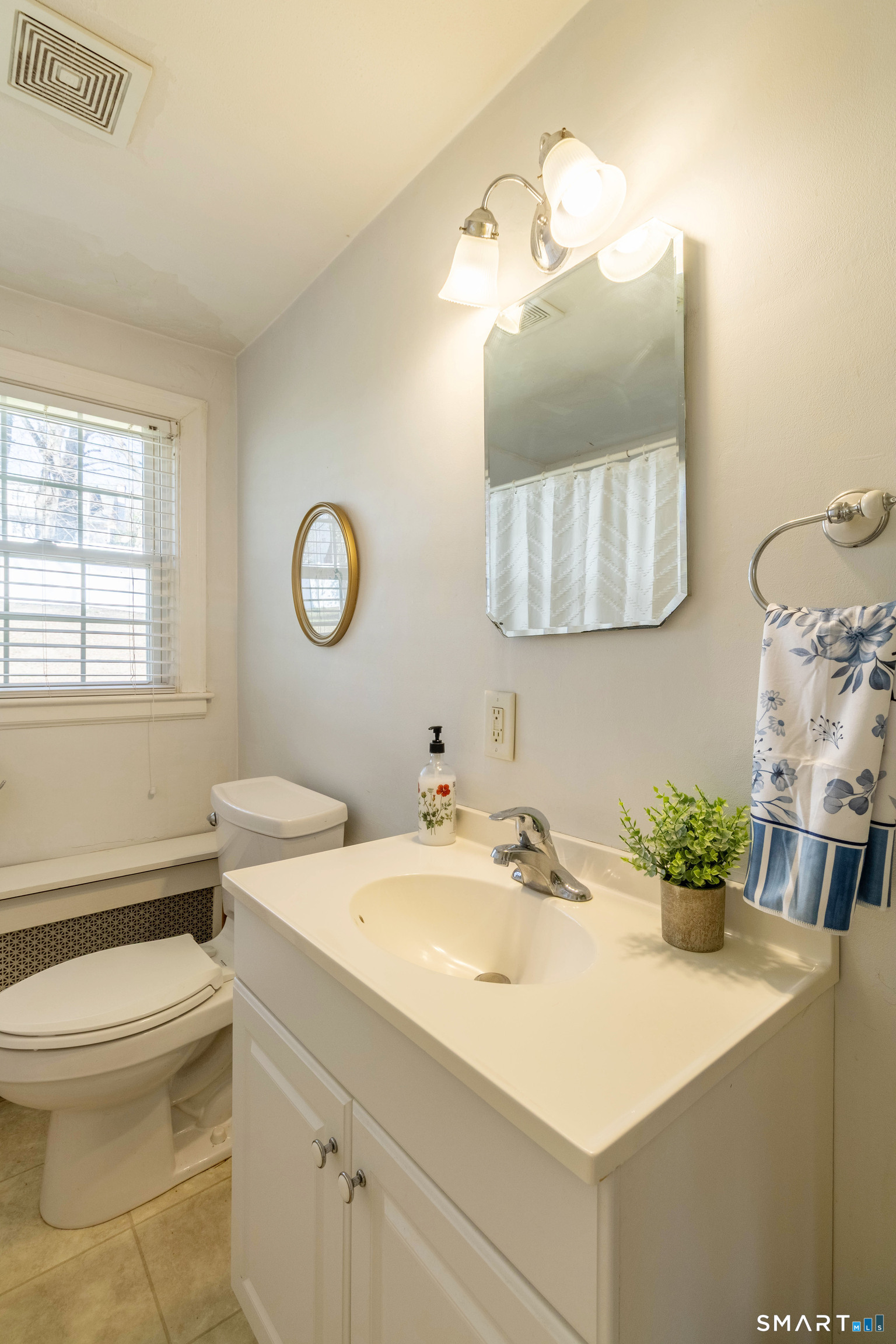 129 Summer Street Portland, CT 06480 - Photo 13 of 27