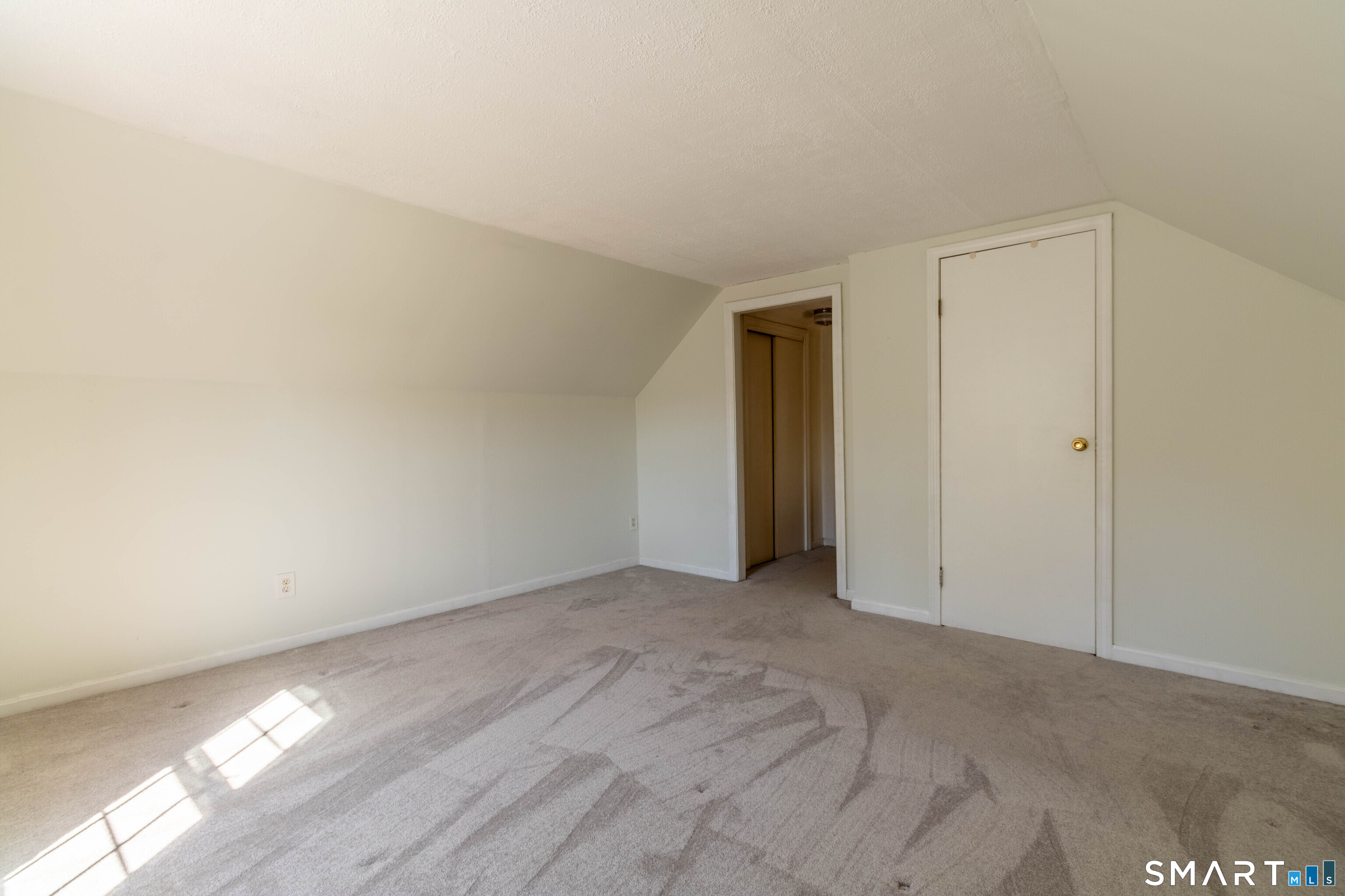 129 Summer Street Portland, CT 06480 - Photo 21 of 27