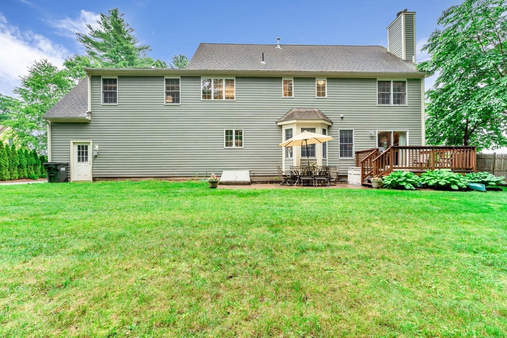 4 Kattail Road Hudson, MA 01749 - Photo 5 of 40 Gallery Image 5