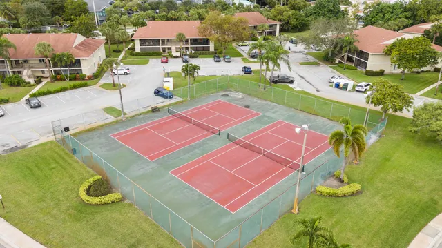 $270,000 | 6271 Chasewood Drive, Unit G, Jupiter, FL 33458