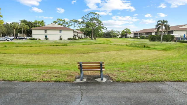 $270,000 | 6271 Chasewood Drive, Unit G, Jupiter, FL 33458