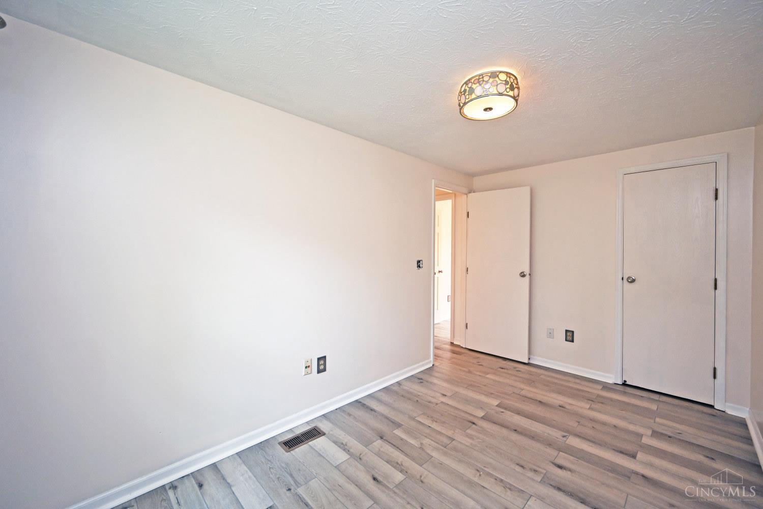 2602 Hunt Road Reading, OH 45236 - Photo 19 of 49 Gallery Image 19