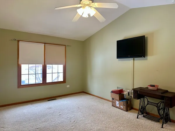 $369,900 | 11904 Somerset Road, Orland Park, IL 60467