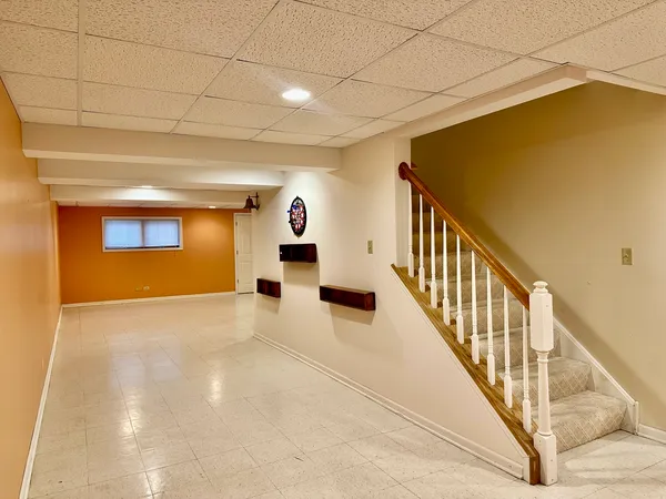 $369,900 | 11904 Somerset Road, Orland Park, IL 60467