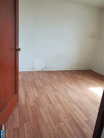 $2,250 | 143 Bergen Boulevard, Unit 2, Palisades Park, NJ 07650