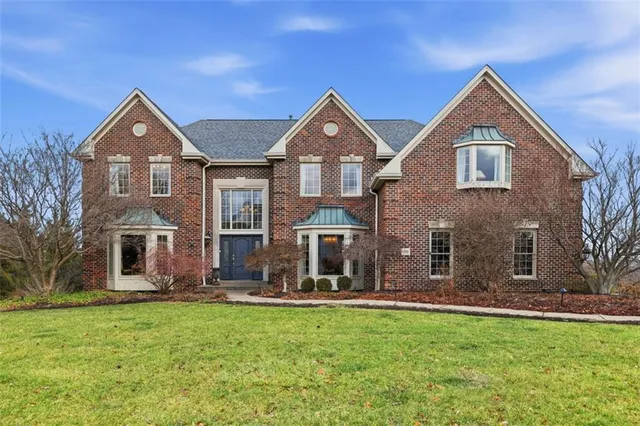 $1,049,000 | 1070 St Mellion Drive, Presto, PA 15142