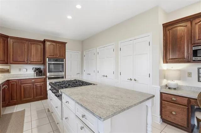 $1,049,000 | 1070 St Mellion Drive, Presto, PA 15142