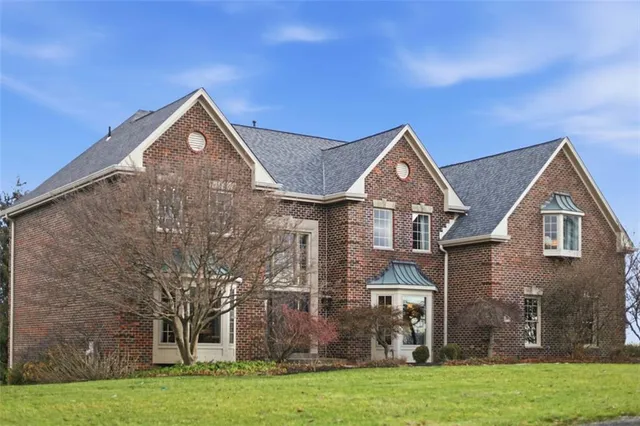 $1,049,000 | 1070 St Mellion Drive, Presto, PA 15142