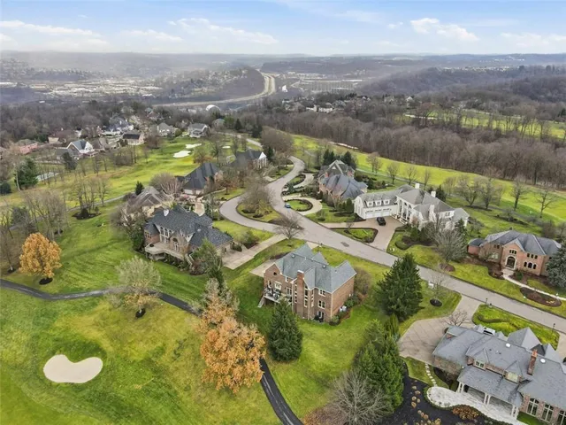 $1,049,000 | 1070 St Mellion Drive, Presto, PA 15142