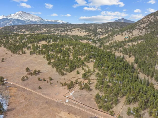 $595,000 | 17667 Highway 7, Lyons, CO 80540