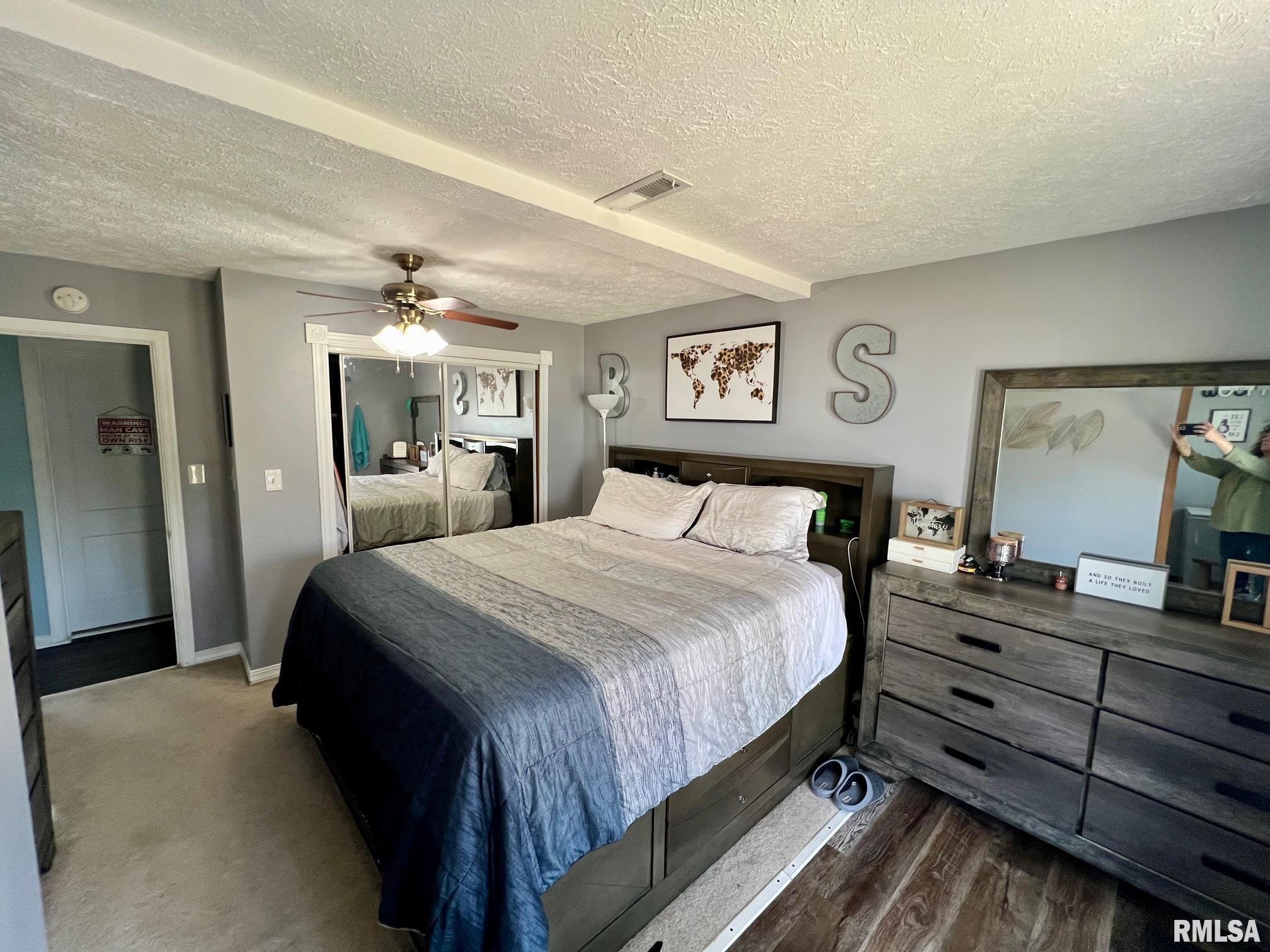 7 Turner Road Jacksonville, IL 62650 - Photo 11 of 26 Gallery Image 11