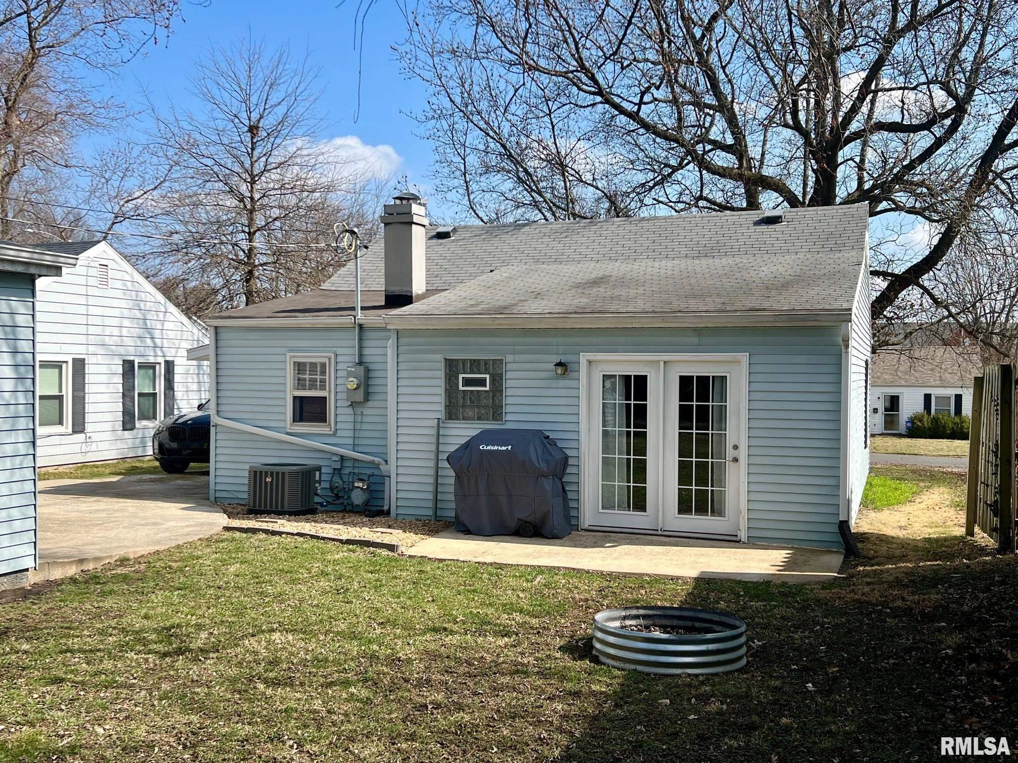7 Turner Road Jacksonville, IL 62650 - Photo 20 of 26 Gallery Image 20
