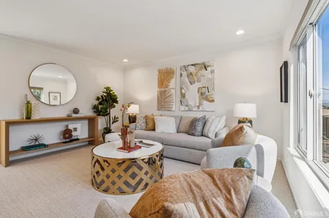 $899,000 | 4125 24th Street, Unit 4, San Francisco, CA 94114