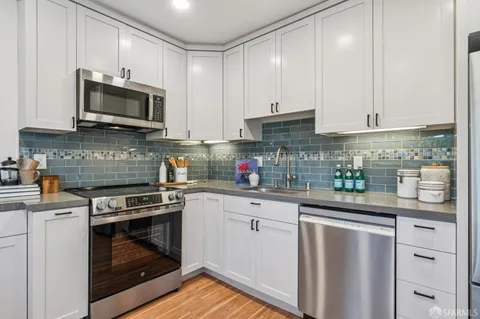 $899,000 | 4125 24th Street, Unit 4, San Francisco, CA 94114