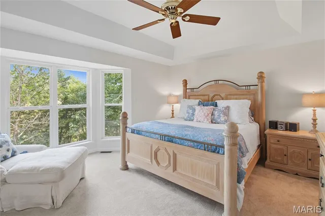 $409,900 | 709 Heatherstone Drive, High Ridge, MO 63049