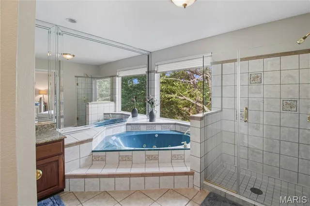 $409,900 | 709 Heatherstone Drive, High Ridge, MO 63049