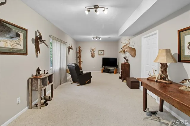 $409,900 | 709 Heatherstone Drive, High Ridge, MO 63049