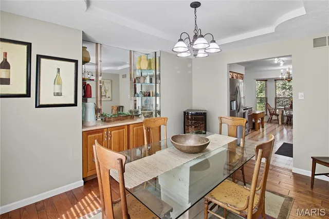 $409,900 | 709 Heatherstone Drive, High Ridge, MO 63049