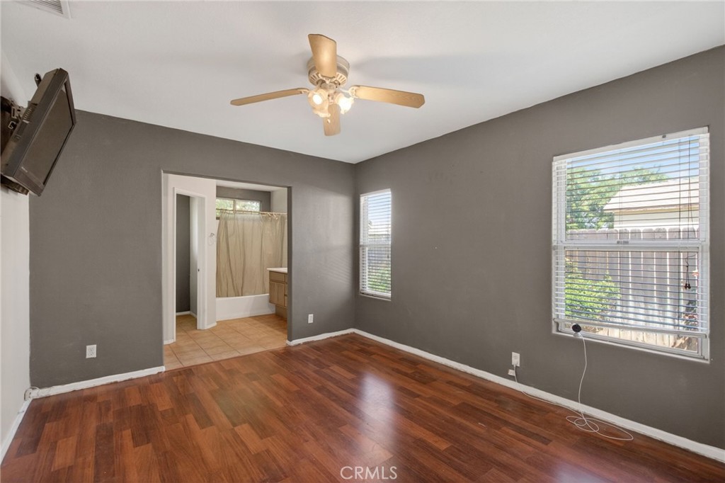 3560 McKinley Street Riverside, CA 92506 - Photo 15 of 45 a view of a livingroom with a window