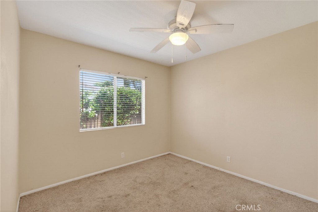 3560 McKinley Street Riverside, CA 92506 - Photo 19 of 45 an empty room with a window