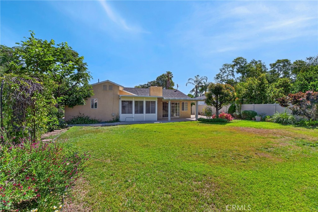 3560 McKinley Street Riverside, CA 92506 - Photo 34 of 45 a front view of a house with garden