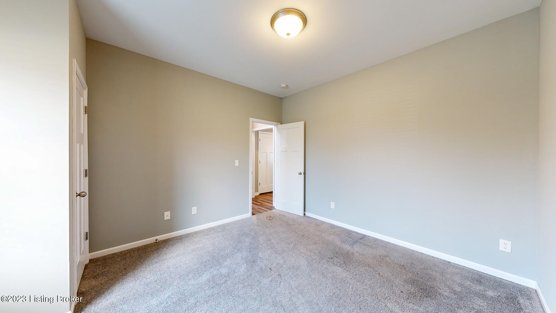7606 Crestline Road Louisville, KY 40214 - Photo 39 of 72 7606-Crestline-Rd_039