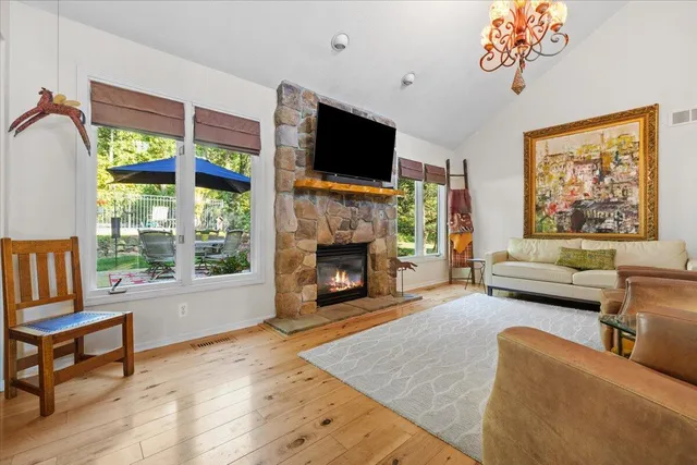 $490,000 | 7691 Prairie Court, Brighton, MI 48116