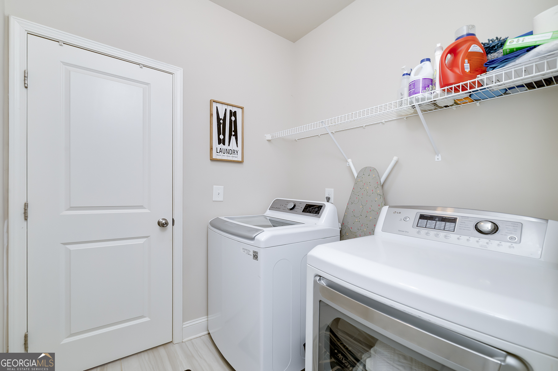 4366 Clubside Drive Gainesville, GA 30504 - Photo 14 of 24 a utility room with dryer and washer
