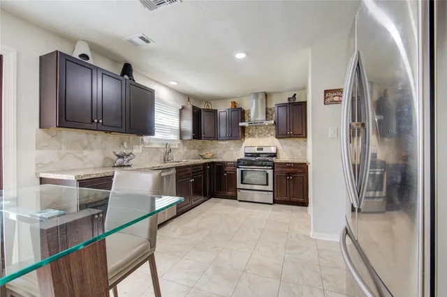 $299,900 | 19507 Flintside Drive, Katy, TX 77449