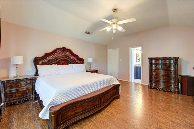 $299,900 | 19507 Flintside Drive, Katy, TX 77449