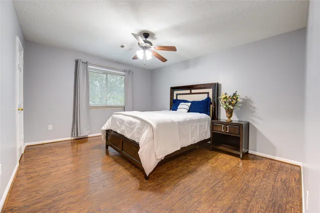 $299,900 | 19507 Flintside Drive, Katy, TX 77449