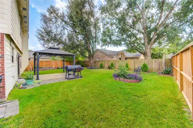 $299,900 | 19507 Flintside Drive, Katy, TX 77449