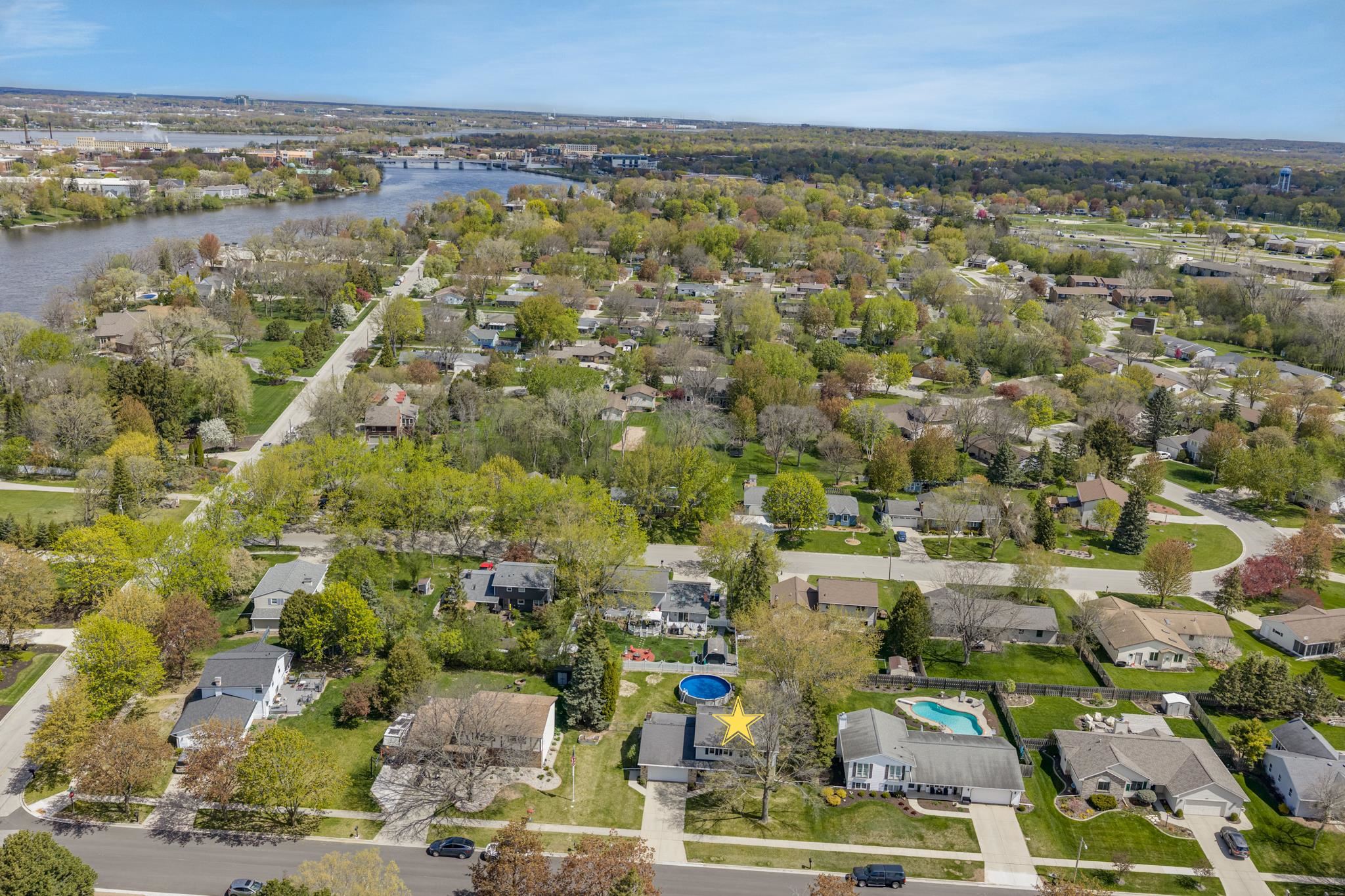 413 South Good Hope Road De Pere, WI 54115 - Photo 55 of 58