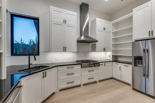 $3,700,000 | 4636 Lake Breeze Drive, McKinney, TX 75071