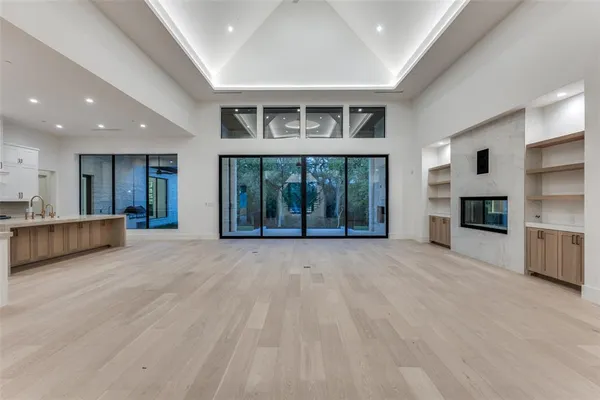 $3,700,000 | 4636 Lake Breeze Drive, McKinney, TX 75071