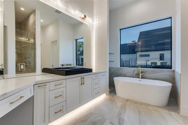 $3,700,000 | 4636 Lake Breeze Drive, McKinney, TX 75071