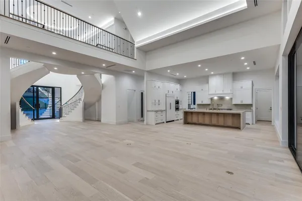 $3,700,000 | 4636 Lake Breeze Drive, McKinney, TX 75071