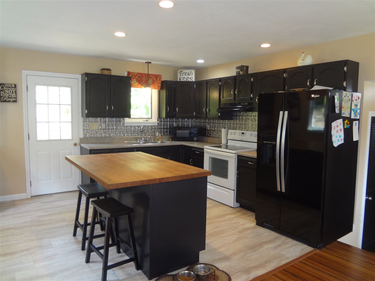 86 Woodman Road Sanbornton, NH 03269 - Photo 8 of 34