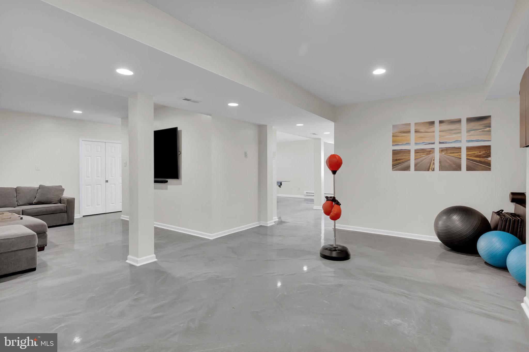 17025 Hardy Road Mount Airy, MD 21771 - Photo 43 of 61 Gallery Image 43