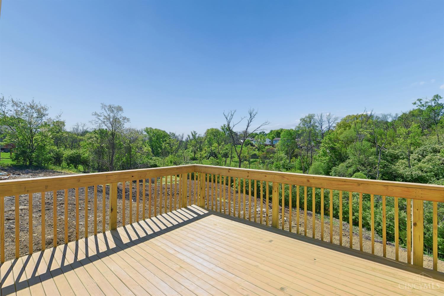 1115 Compton Road Cincinnati, OH 45231 - Photo 43 of 47