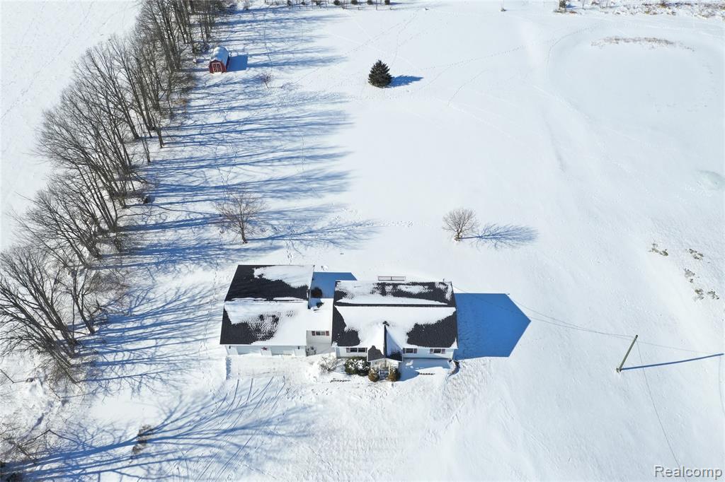 6941 Lake Pleasant Road North Branch, MI 48461 - Photo 47 of 51 Gallery Image 47