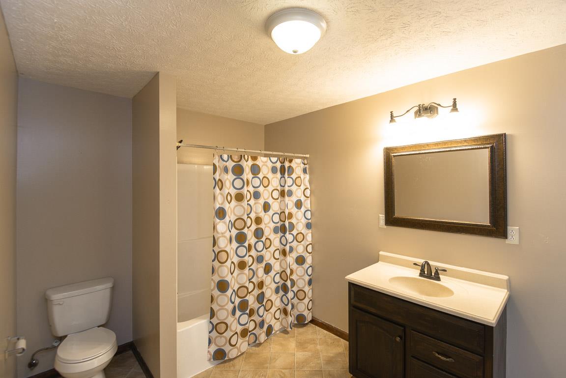 101 Spring Creek Road Waverly, TN 37185 - Photo 21 of 30 Bathroom 2