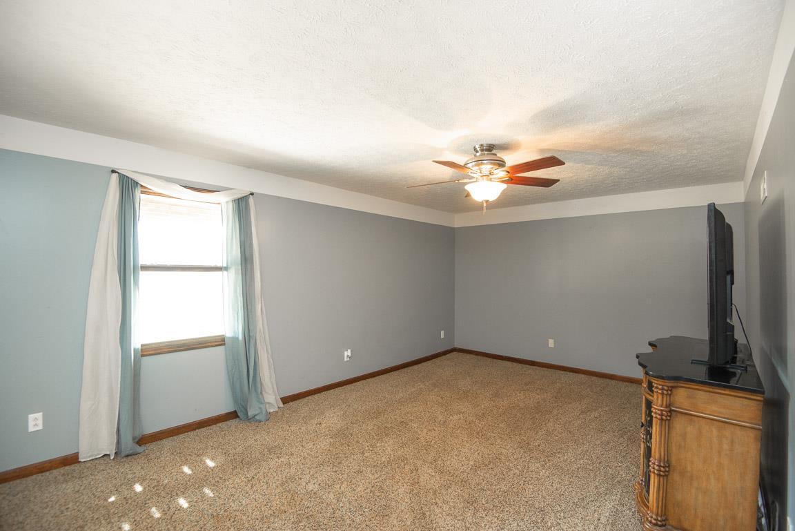 101 Spring Creek Road Waverly, TN 37185 - Photo 24 of 30 Living Space in Basement