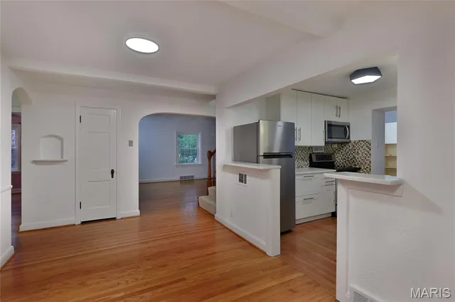 $525,000 | 8724 Bridgeport Avenue, Brentwood, MO 63144