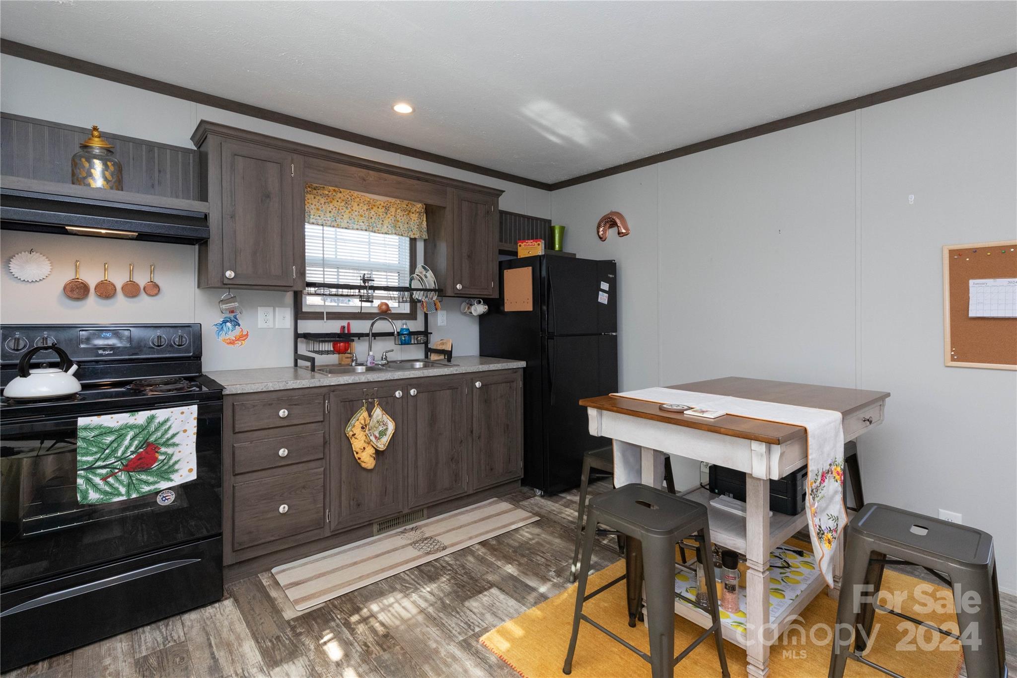 450 Mc Kinney Road Marion, NC 28752 - Photo 6 of 12 Gallery Image 6