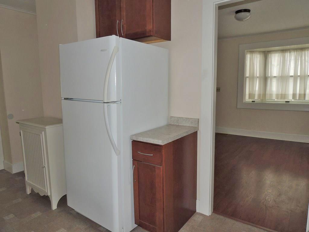 286 Maple Street Bangor, ME 04401 - Photo 8 of 35 Photo