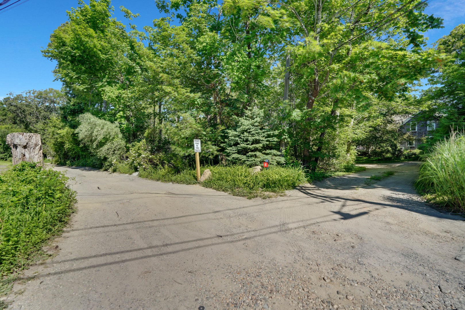 41 Cook Road Vineyard Haven, MA 02568 - Photo 4 of 33